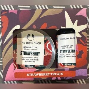 NWT The Body Shop Strawberry
Treats Duo